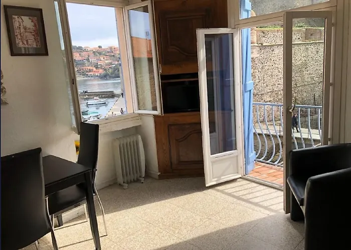 2vau21 - T2 Centre Village Et Vue Κολιούρ